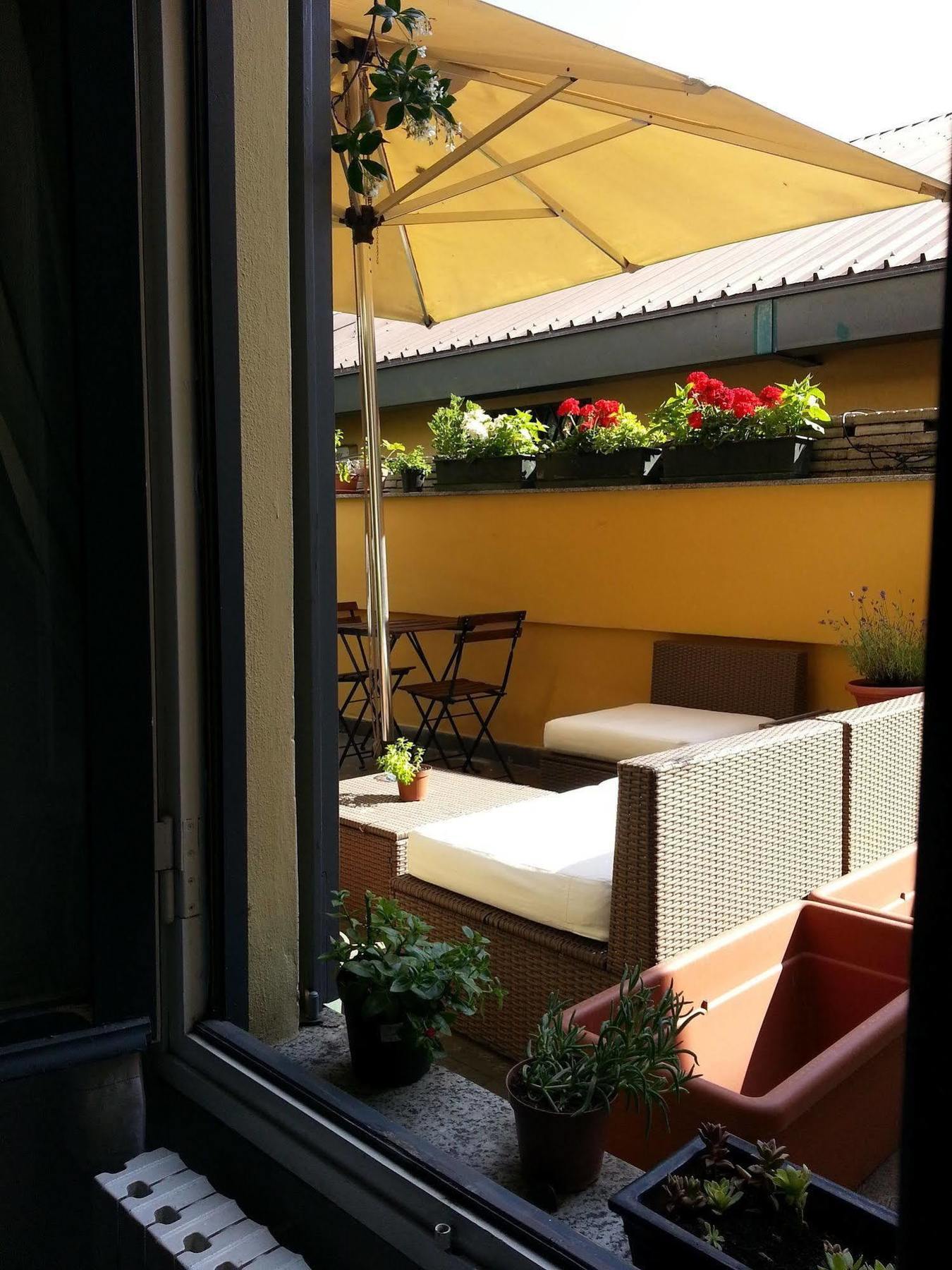 Gioia House Bed and Breakfast Milano Exteriör bild